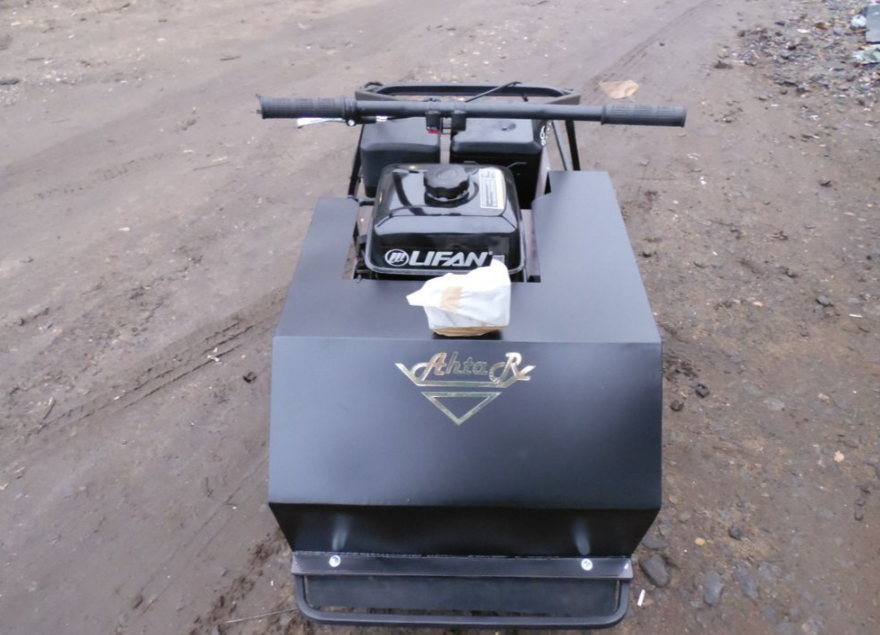 Мотобуксировщик AhtaR Зима 15 л/с с вариатором в Уфе