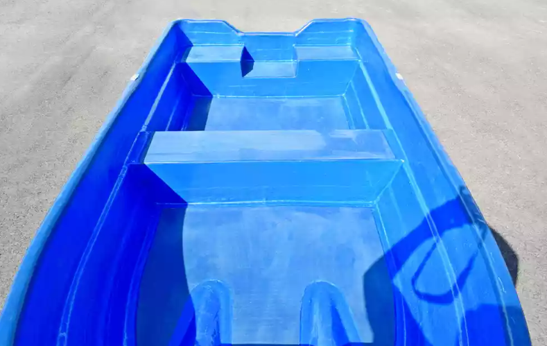 Стеклопластиковая лодка Neman-340 (тримаран) в Уфе