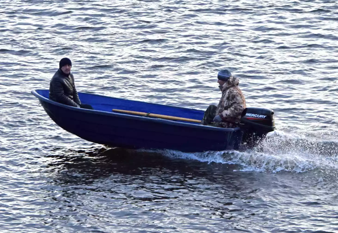 Стеклопластиковая лодка Neman-340 (тримаран) в Уфе