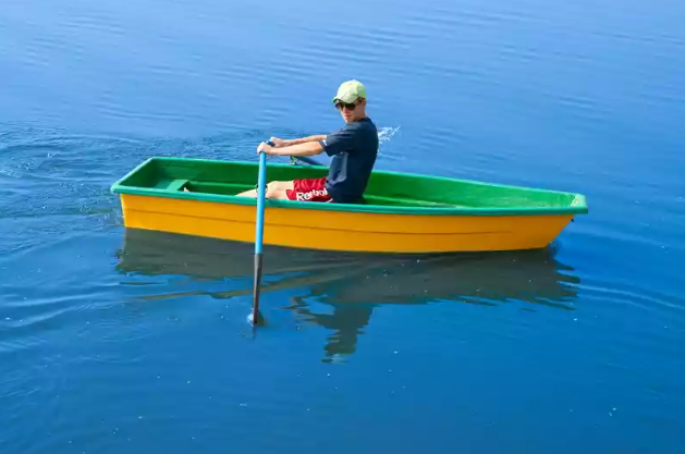 Стеклопластиковая лодка Малютка в Уфе