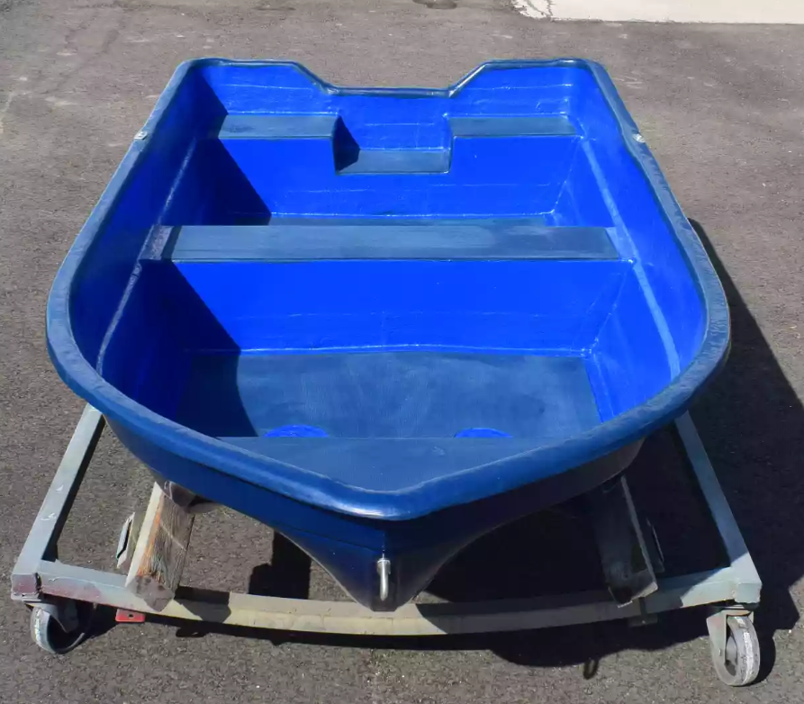 Стеклопластиковая лодка Neman-340 (тримаран) в Уфе