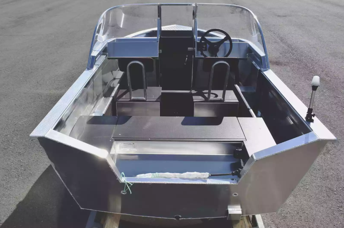 Алюминиевая лодка  Неман-400 DCM в Уфе