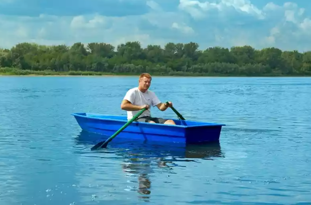 Стеклопластиковая лодка Малютка в Уфе