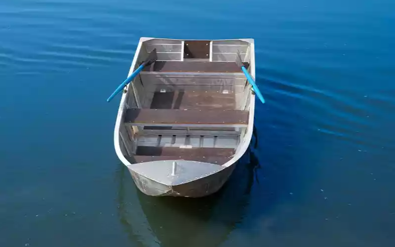 Алюминиевая лодка Вятка-Профи 37 в Уфе