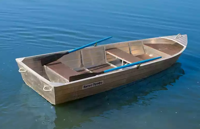 Алюминиевая лодка Вятка-Профи 32 в Уфе