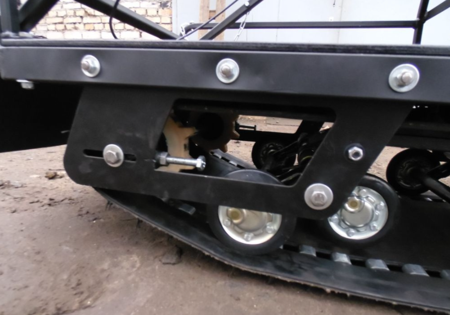 Мотобуксировщик AhtaR Зима 15 л/с с вариатором в Уфе