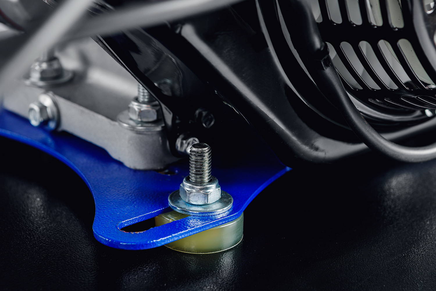 МОТОБУКСИРОВЩИК IKUDZO LONG 2.0 1700/500 EKR19 в Уфе