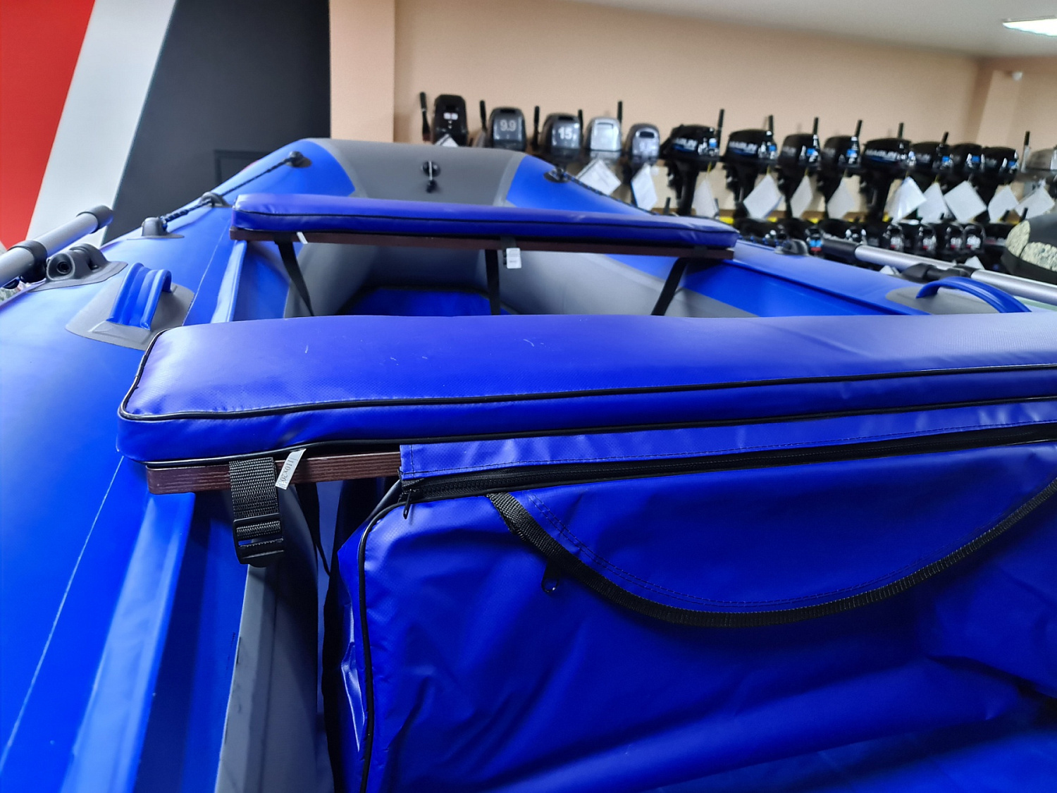 КОМПЛЕКТ МЯГКИХ НАКЛАДОК С СУМКОЙ ДЛЯ ЛОДОК 90Х20 СИНИЙ в Уфе