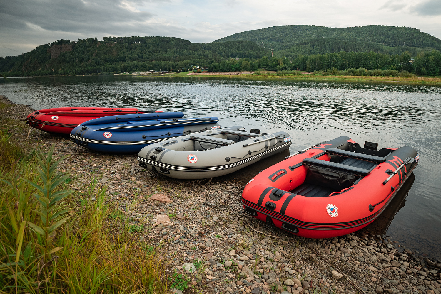 Лодка MISHIMO RIVER FJET PRO 430  под водомет в Уфе