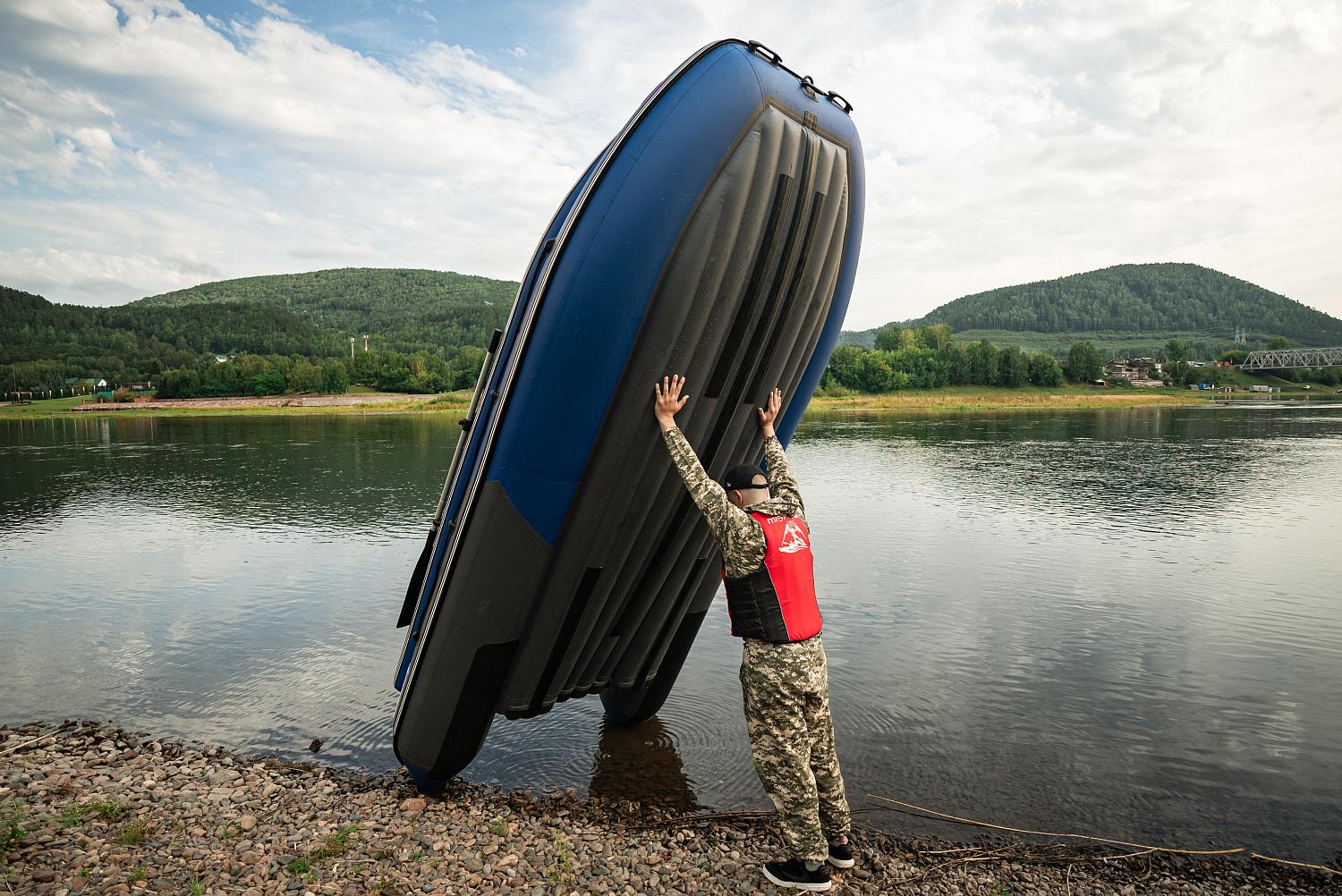 Лодка MISHIMO RIVER FJET PRO 430  под водомет в Уфе