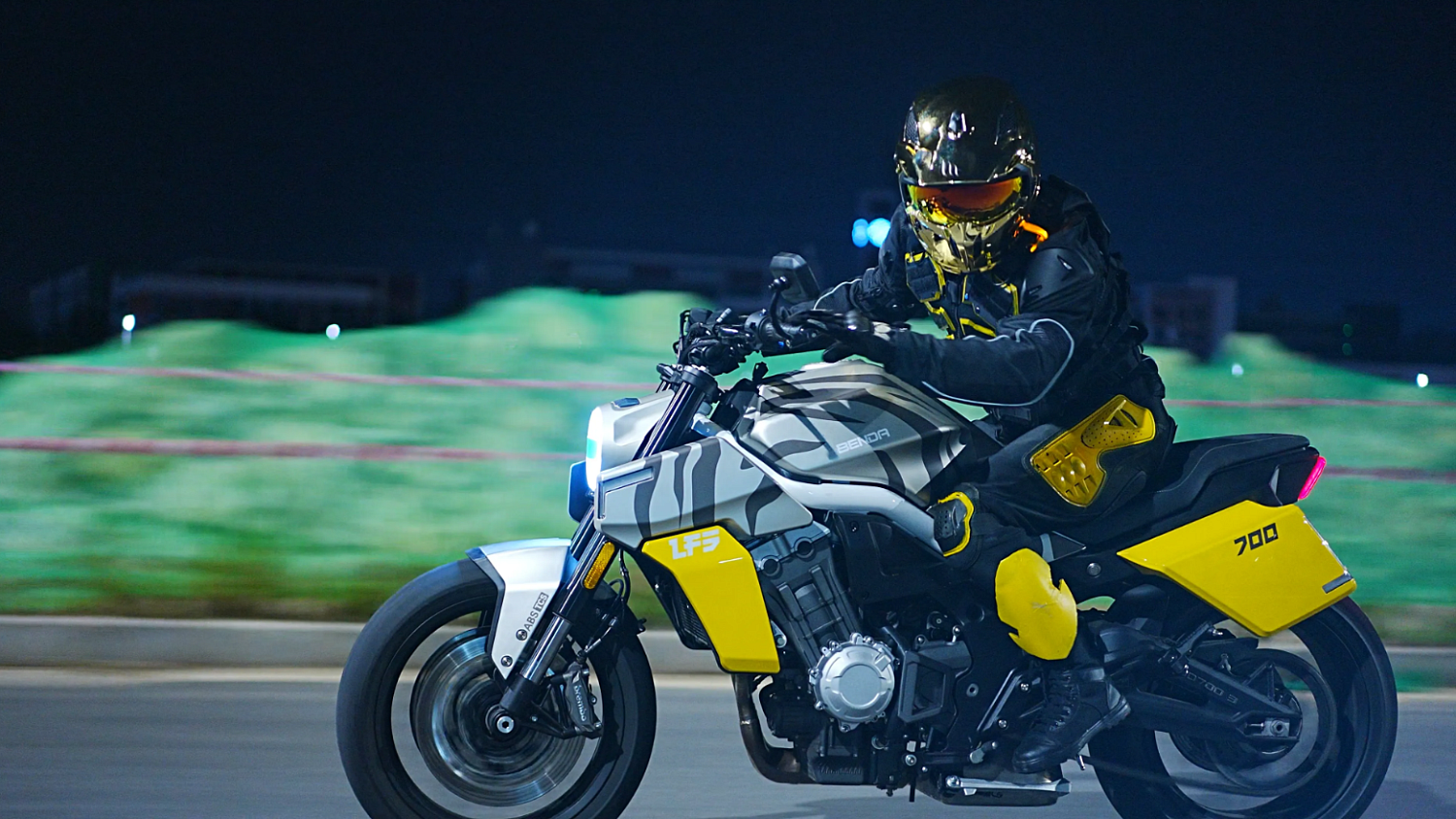 Мотоцикл Benda LFS 700 в Уфе