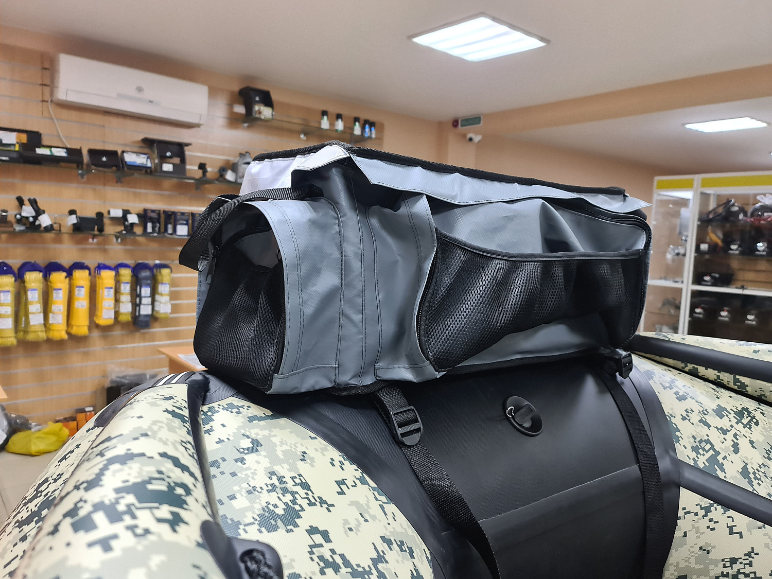 СУМКА ЛЮКС НА БАЛЛОН ДЛЯ ЛОДОК ПВХ 50Х25Х25 СМ в Уфе